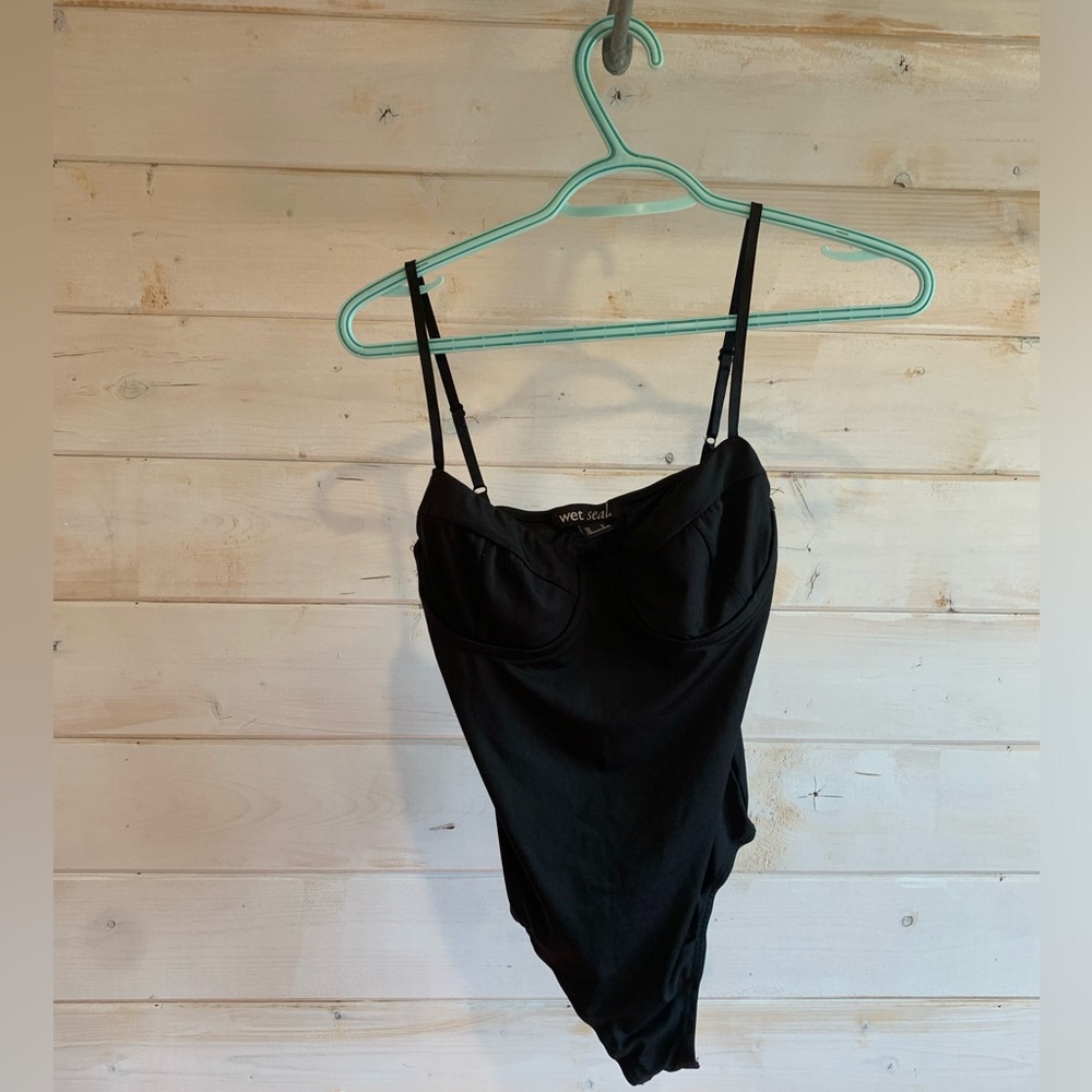 Wet Seal | Black Bodysuit
